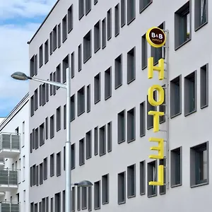 Hotel Wien-hbf, Viena